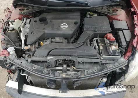 2015 Nissan Altima 2.5 из США, поврежденный, VIN 1N4AL3AP0FC106440